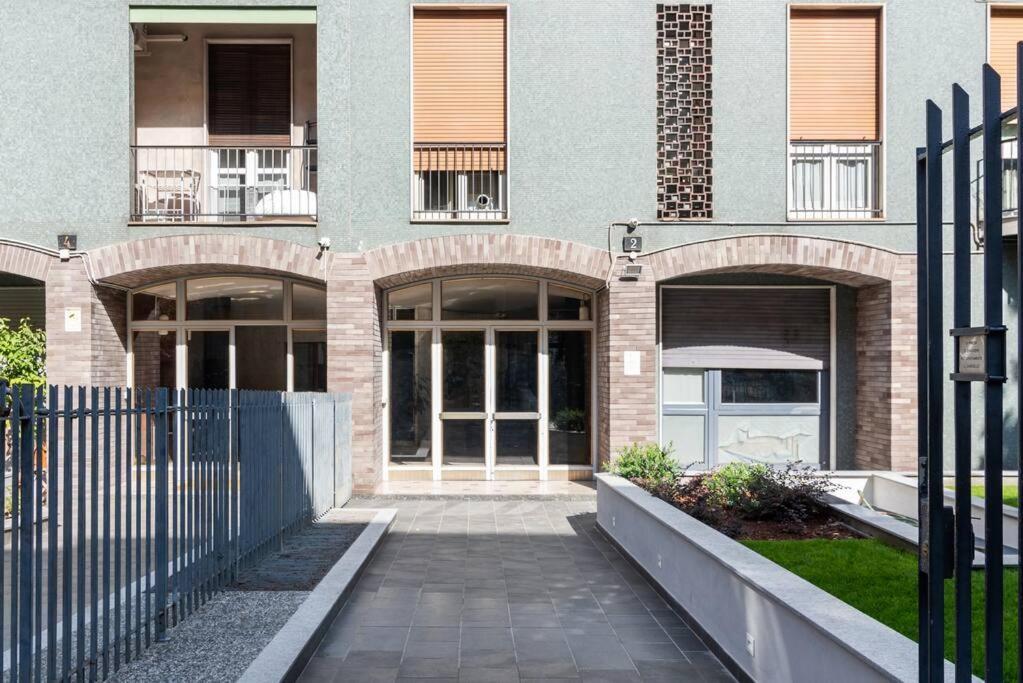 Ferienwohnung Elegante Bilocale San Calocero Mailand Exterior foto